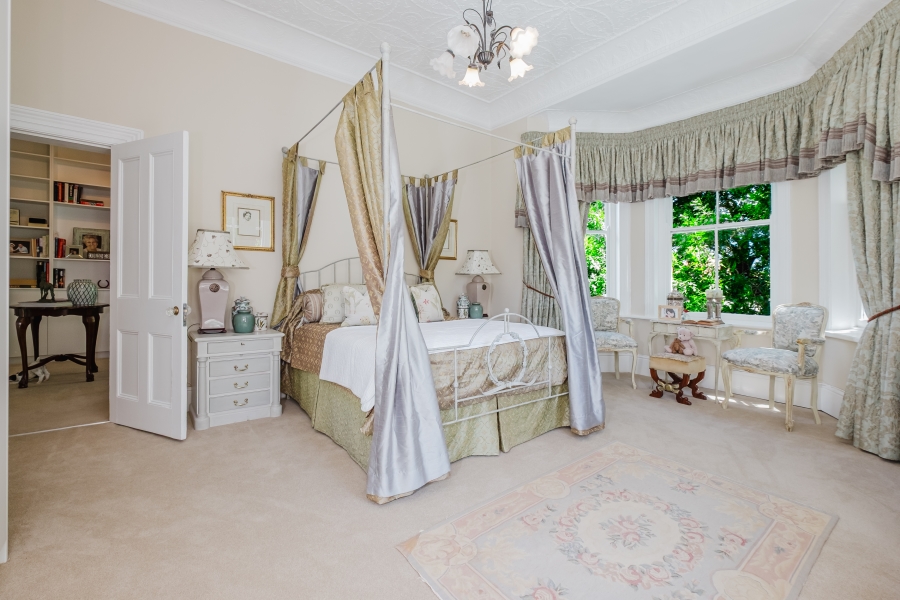 4 Bedroom Property for Sale in Claremont Western Cape